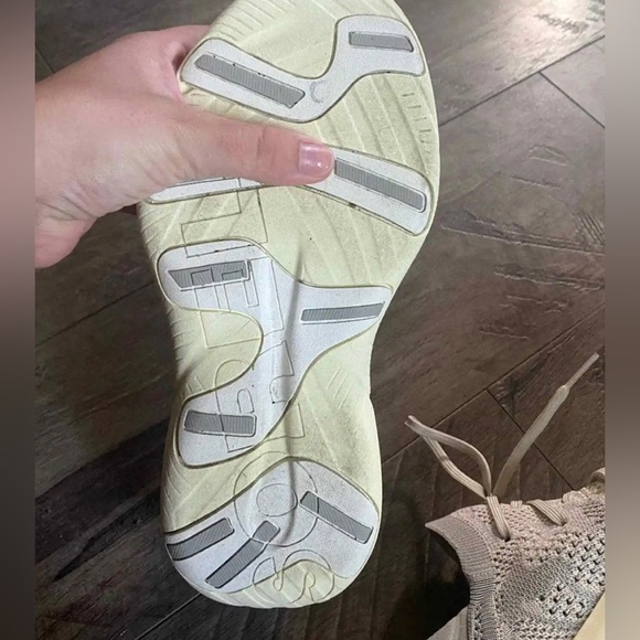 SOREL Explorer Blitz Stride Sneaker worn ones great condition - Picture 14 of 15